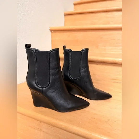 VERONICA BEARD Iluska Black Leather Wedge Chelsea Ankle Boots Size 6.5 - Picture 2 of 13